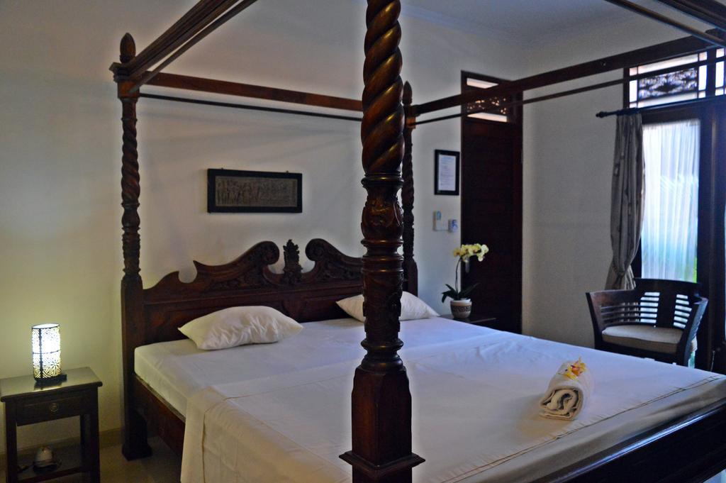 Yulia 2 Homestay Sanur מראה חיצוני תמונה