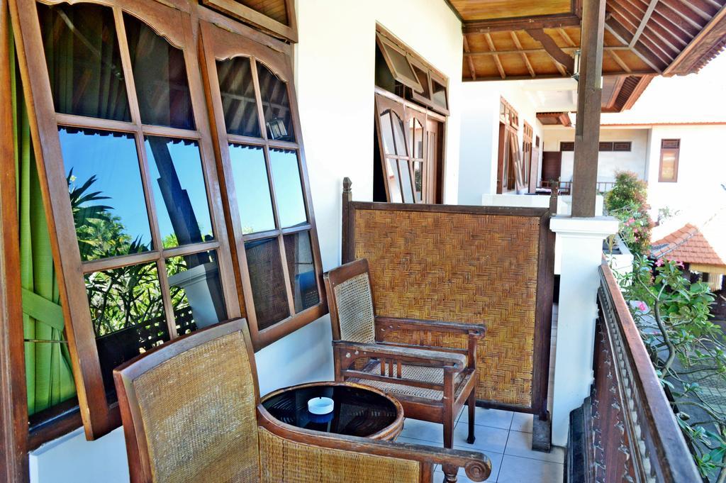 Yulia 2 Homestay Sanur מראה חיצוני תמונה