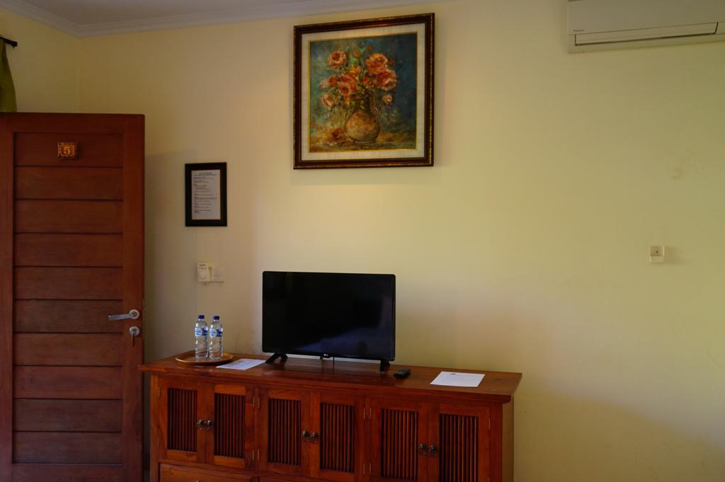 Yulia 2 Homestay Sanur מראה חיצוני תמונה